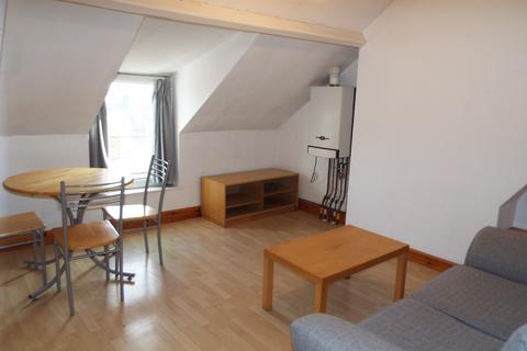 2 bedroom flat to rent, Newport Road, Cardiff, CF24