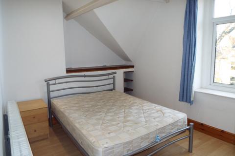 2 bedroom flat to rent, Newport Road, Cardiff, CF24
