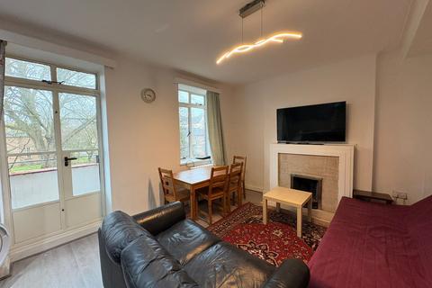 2 bedroom apartment to rent, Wilmslow Road, Manchester, M14