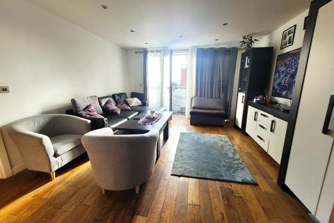 1 bedroom apartment to rent, Tuns Lane, SLOUGH