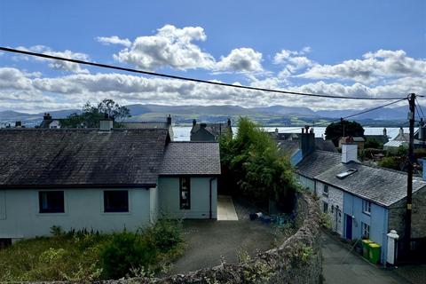 undefined, New Street, Beaumaris
