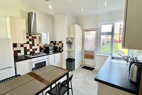 undefined, Romford, RM1