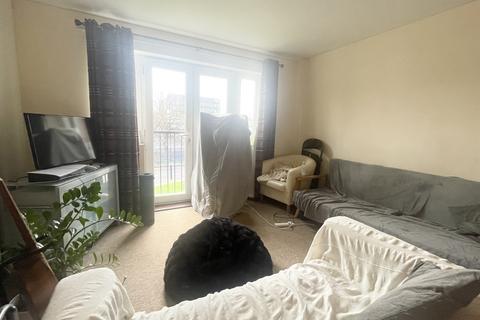 undefined, Pettacre Close, London, SE28