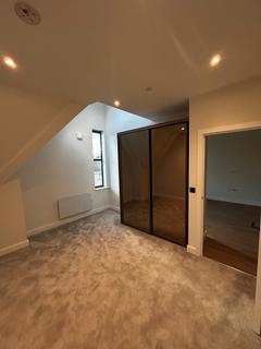 1 bedroom apartment to rent, Roebuck Close, Reigate, RH2