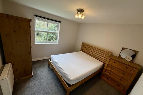 2 bedroom apartment to rent, Hart Road, Manchester, M14