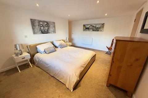 undefined, City Wharf, Cardiff, CF10
