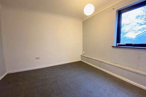 3 bedroom property to rent, Cathwaite, Peterborough, PE4