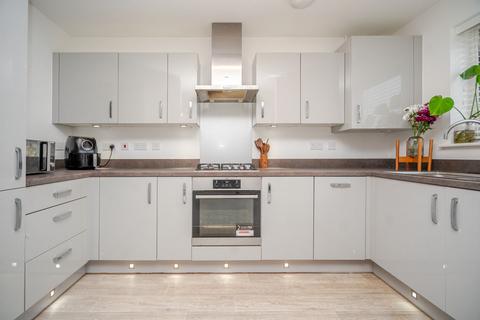 2 bedroom apartment for sale, Berrenda Avenue, Whitehouse, Milton Keynes, MK8