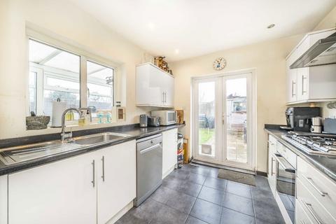 undefined, Hillfield Road, Hampton TW12