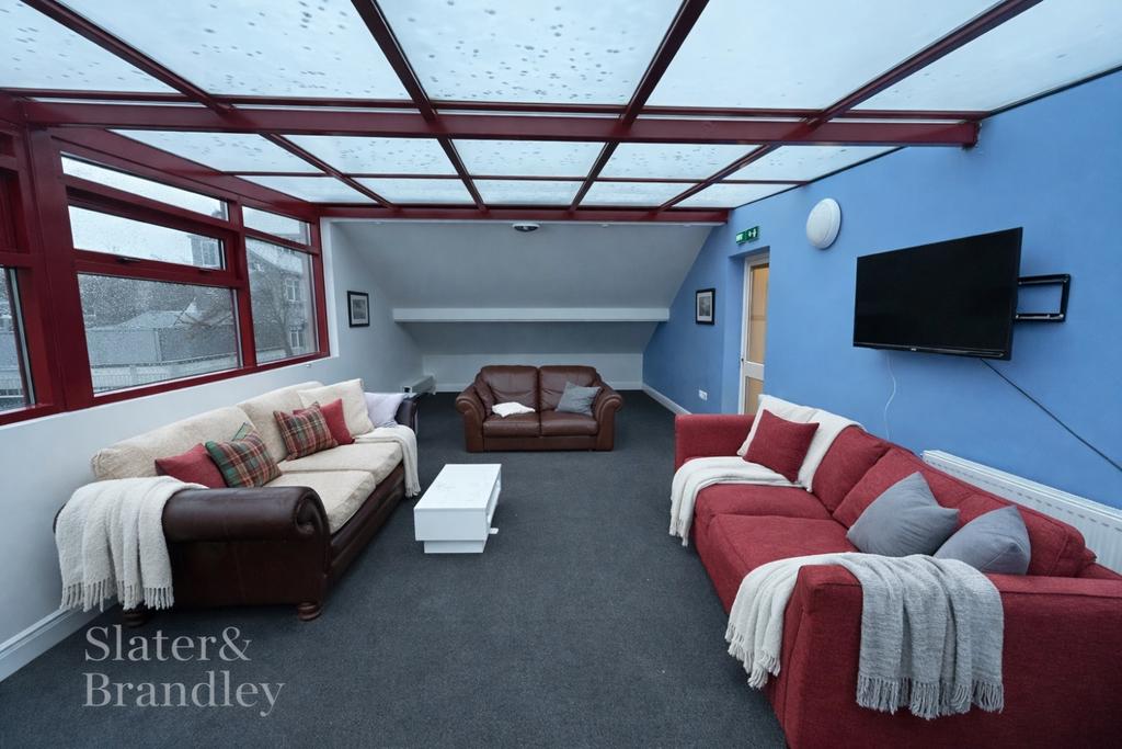 274741e9-2903-488b-bff8-7a3b39fa558a