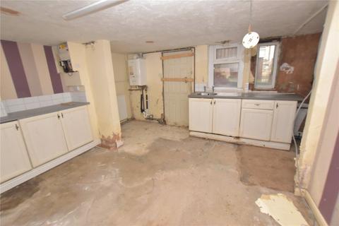 undefined, Longroyd Avenue, Leeds, West Yorkshire