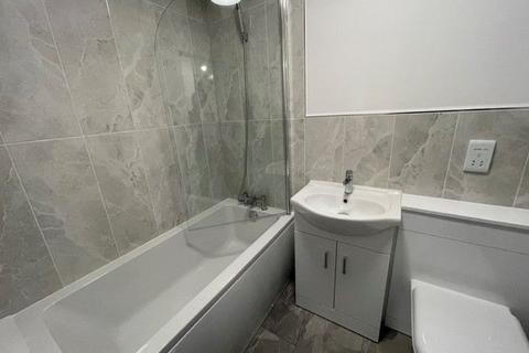 1 bedroom maisonette to rent, Albert Road, London, NW4 2SH