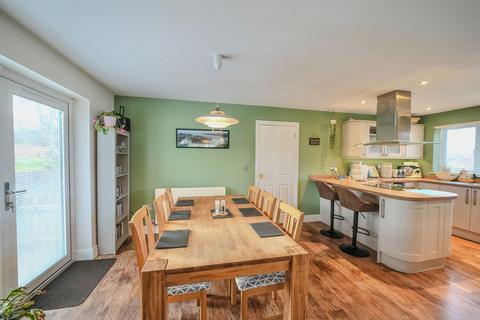 3 bedroom detached bungalow for sale, Caxton Park, Beeston Regis, NR26
