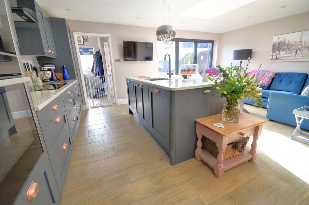 Kitchen/Diner/Family