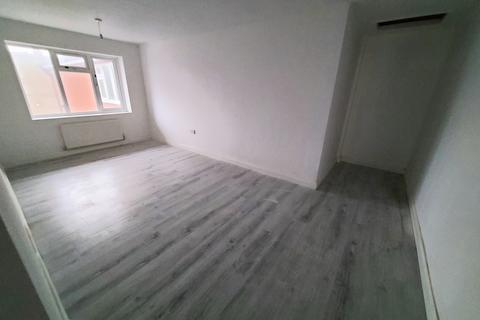 2 bedroom apartment to rent, Redhouse Street, WALSALL