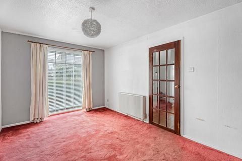 3 bedroom end of terrace house for sale, Barry Avenue, Bicester, OX26