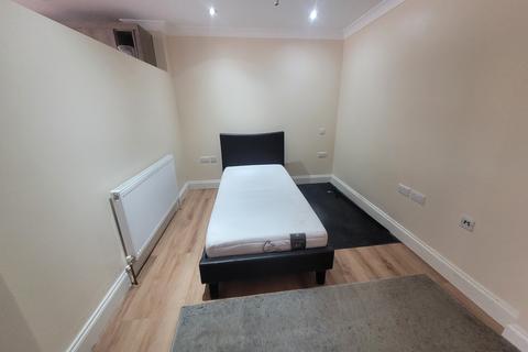 undefined, High Street, SLOUGH