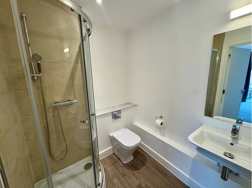 En-suite Bathroom