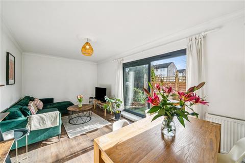 2 bedroom apartment for sale, Mayford Close, London, SW12