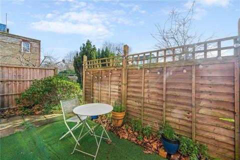 2 bedroom apartment for sale, Mayford Close, London, SW12