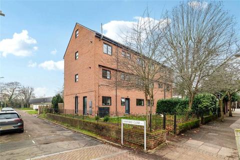 2 bedroom apartment for sale, Mayford Close, London, SW12