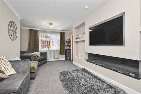 3 bedroom semi-detached house for sale, Valley Mount, Kippax, Leeds, West Yorkshire