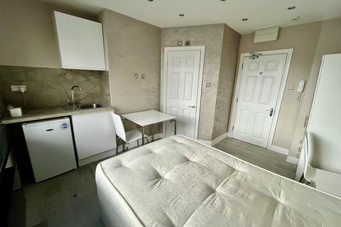 undefined, Queens Road, Clifton, BRISTOL