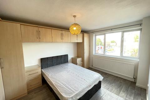 undefined, Elm Park Close, Houghton Regis, DUNSTABLE