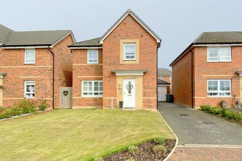 4 bedroom detached house for sale, Binbrook Drive, New Waltham