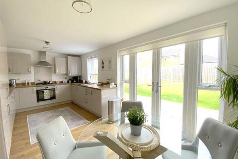 4 bedroom detached house for sale, Binbrook Drive, New Waltham