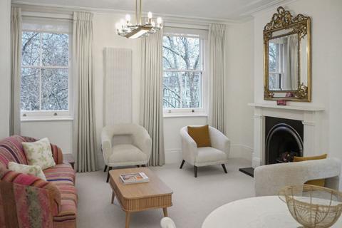 2 bedroom apartment to rent, Ennismore Gardens, London SW7