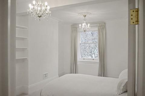 2 bedroom apartment to rent, Ennismore Gardens, London SW7