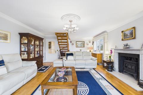 4 bedroom detached bungalow for sale, New Road, Pamber Green, RG26