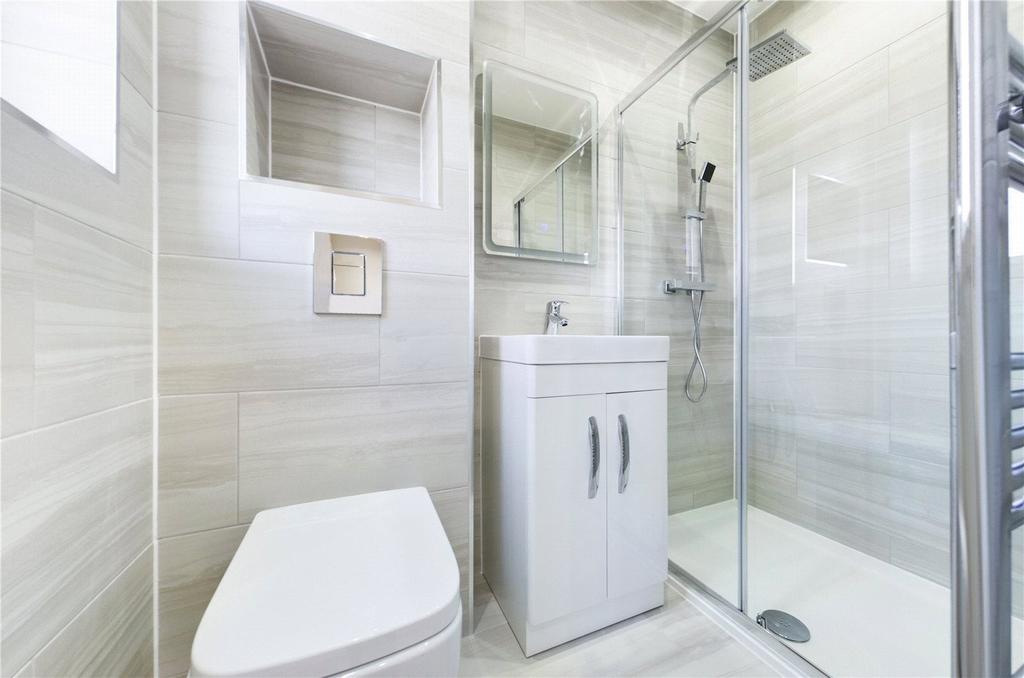 En-Suite Shower