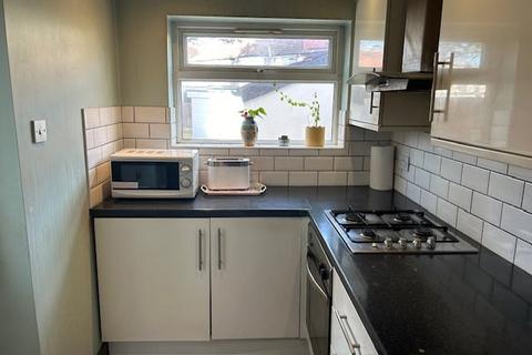 3 bedroom semi-detached house for sale, Ashness Gardens, Greenford, UB6
