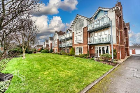 2 bedroom flat for sale, Flat 3, Gleneagles, 21 Links Gate, Lytham St. Annes, Lancashire