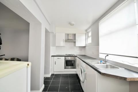 1 bedroom apartment to rent, Fairfield Road, Yiewsley, UB7