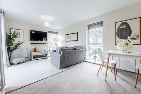 2 bedroom apartment for sale, Lidgett Park Court, Roundhay, Leeds