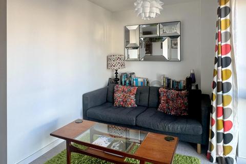 3 bedroom townhouse for sale, Pearse Close, Penarth