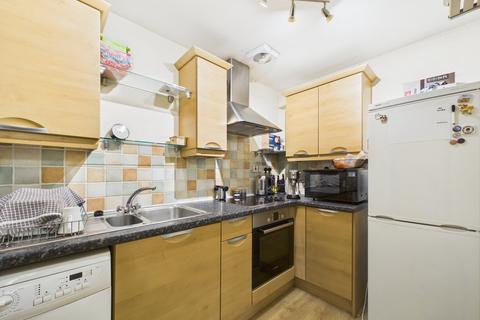 1 bedroom apartment for sale, Sanders Place, Walsworth Road, HITCHIN, SG4