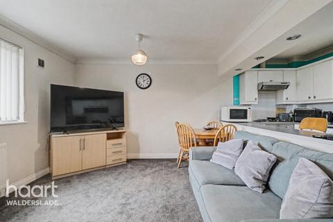 2 bedroom flat for sale, Capstone Road, CHATHAM