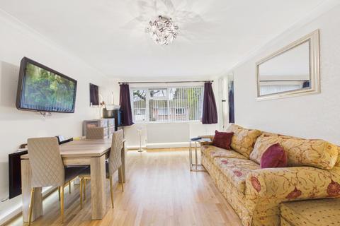2 bedroom apartment for sale, Plantation Road, Poole, Dorset, BH17
