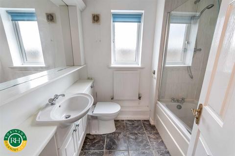 3 bedroom apartment for sale, Lakeside Boulevard, Lakeside, Doncaster