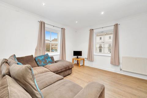 2 bedroom flat for sale, Caledonian Square, London, NW1