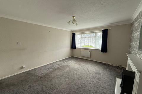 2 bedroom bungalow for sale, Rochford Way, Walton on the Naze, CO14