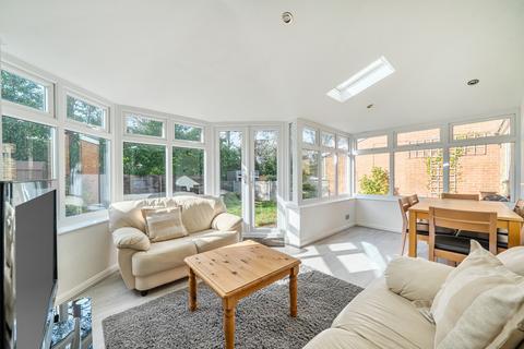 3 bedroom link detached house for sale, McCarthy Way, Wokingham RG40