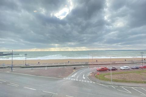 2 bedroom flat to rent, South Parade, SOUTHSEA