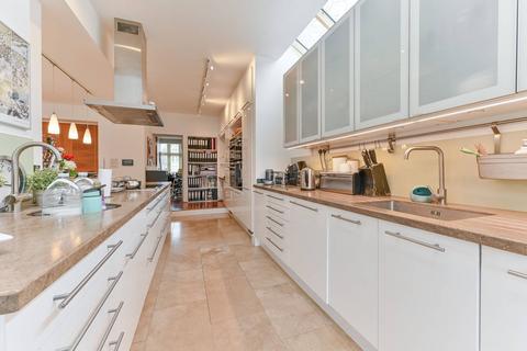 undefined, Coombe Lane, Wimbledon, London, SW20