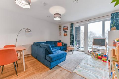 2 bedroom flat for sale, Kingston Road, New Malden, KT3