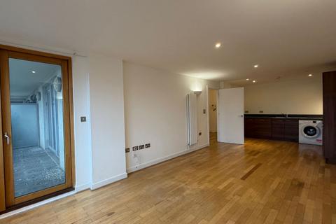 undefined, Flat 14, 386 London Road, Croydon, Surrey, CR0 2SU